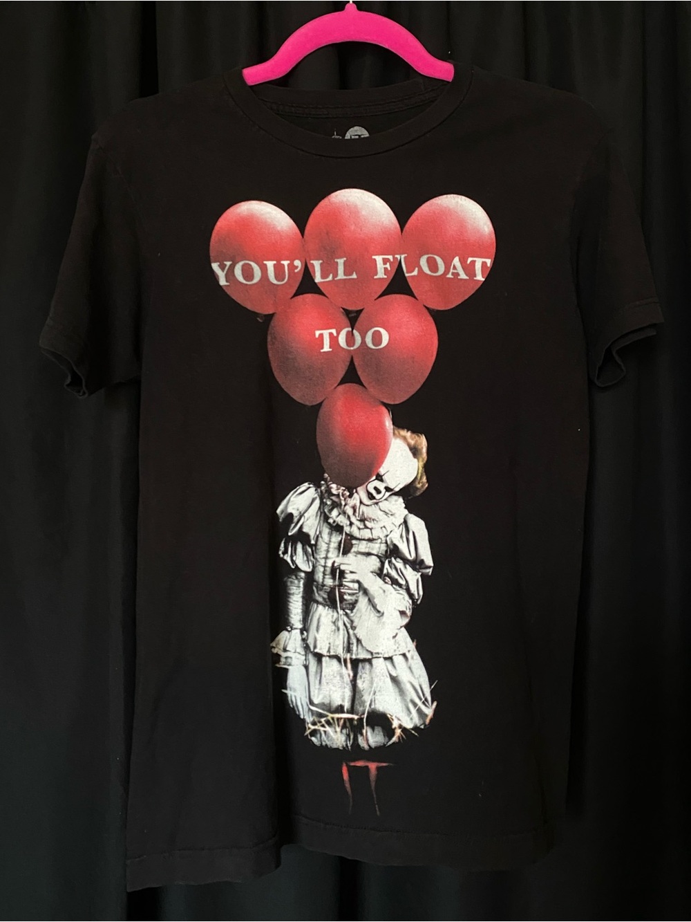 It graphic t